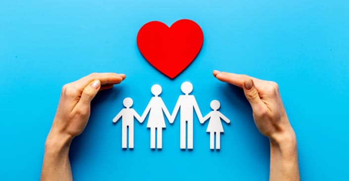 Japan Expat Life Insurance: Term Life vs Whole Life Japan Expat Life Insurance: Term Life vs Whole Life
