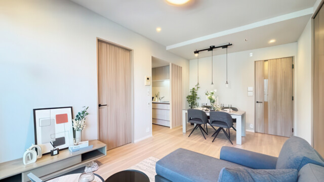 Upscaled with Gigapixel v8.4.4. 500x375 => 2000x1500 (4x) @ 118 ppcm Model: Low Resolution V2, denoise: 0.2816862950940279, sharpen: 0.13527100083120472, decompression: 0.01